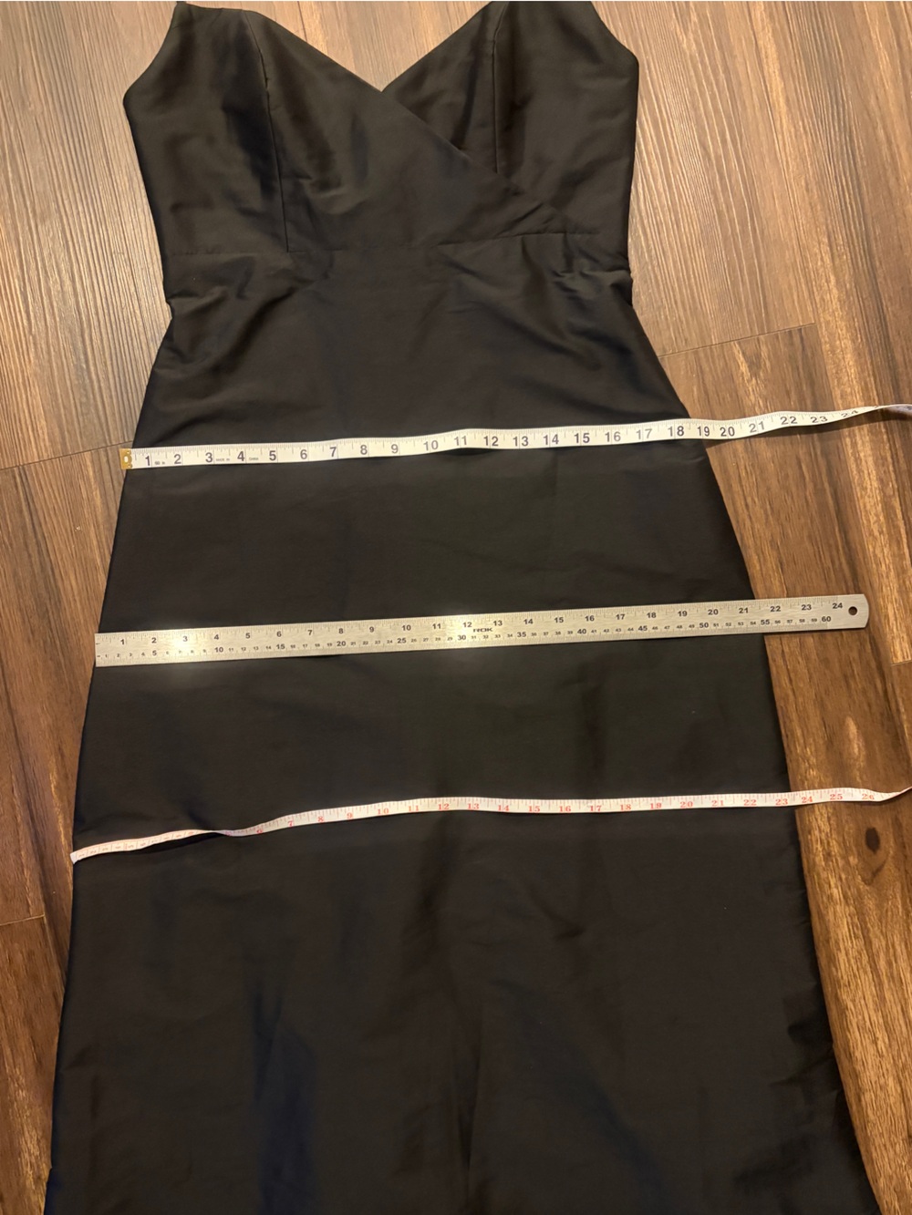 Women’s formal black floor length halter gown dress - Picture 14 of 16